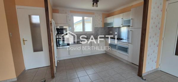 Maison classé C à Saint Denis Les Bourg proche de la gare