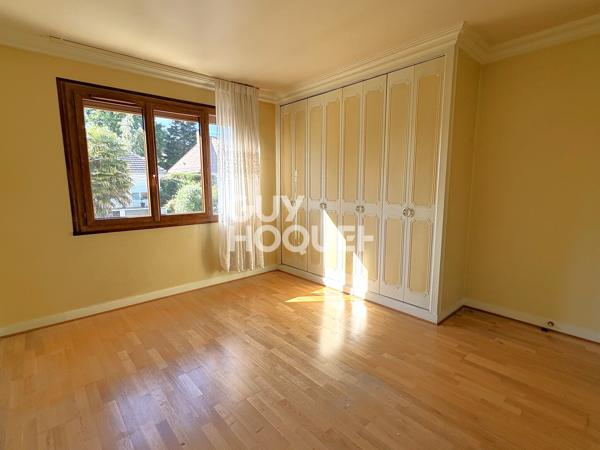 MAISON À VENDRE DE 5 PIÈCES DE 125,00 M²