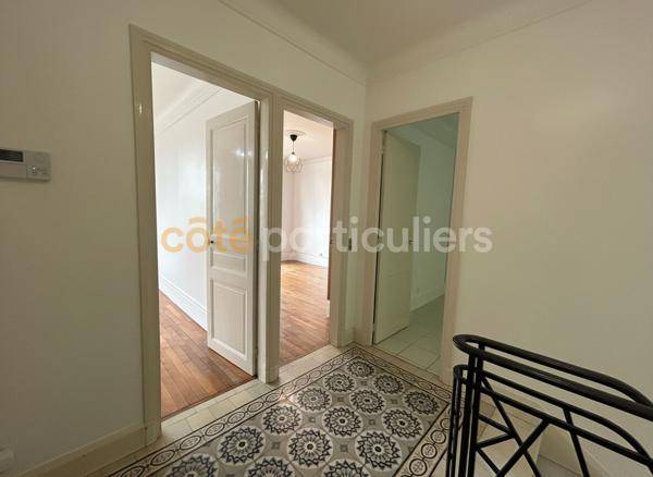 Vente
                Maison102,13 m² - 5 Pièces -
                    VILLENEUVE SAINT GEORGES (94190)