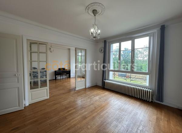 Vente
                Maison102,13 m² - 5 Pièces -
                    VILLENEUVE SAINT GEORGES (94190)