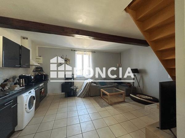 Location Appartement 3 pièces 64.26 m² - 15, IMPASSE DES VIGNES Parcieux 01600