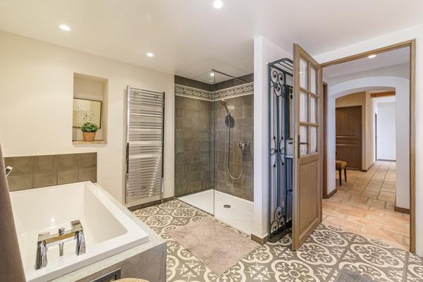 Vente Bastide Nice 5 Pièces 230 m²