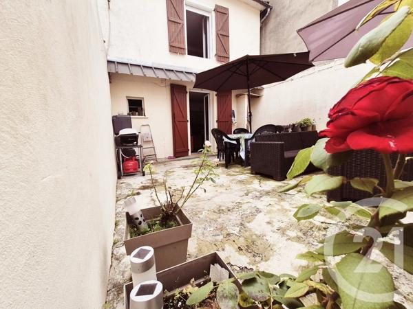 Maison à vendre  5 pièces - 124 m 2   ORTHEZ  - 64