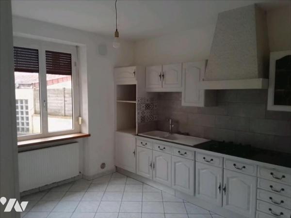 MAISON DE VILLE JARNY PROCHE CENTRE / GARE