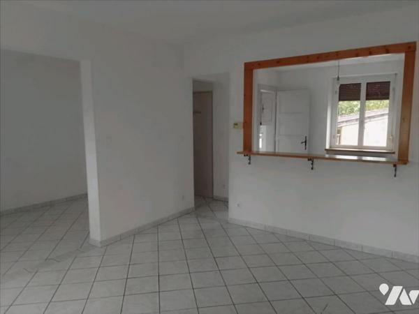 MAISON DE VILLE JARNY PROCHE CENTRE / GARE