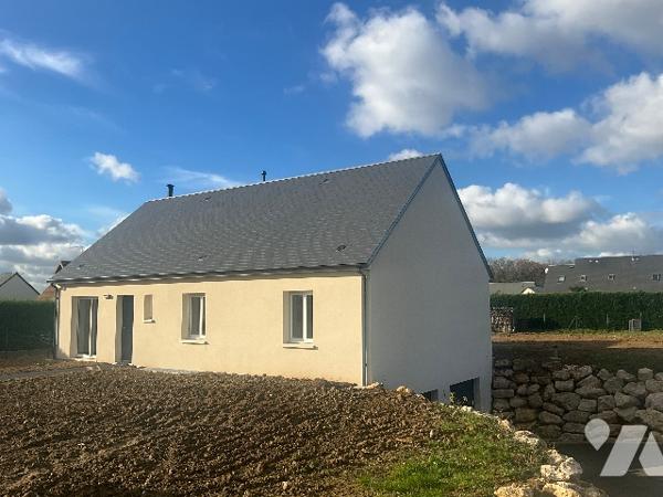 Maison contemporaine 2022 avec sous-sol complet – Saunay (37110)