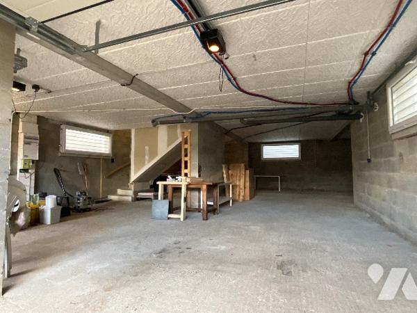 Maison contemporaine 2022 avec sous-sol complet – Saunay (37110)