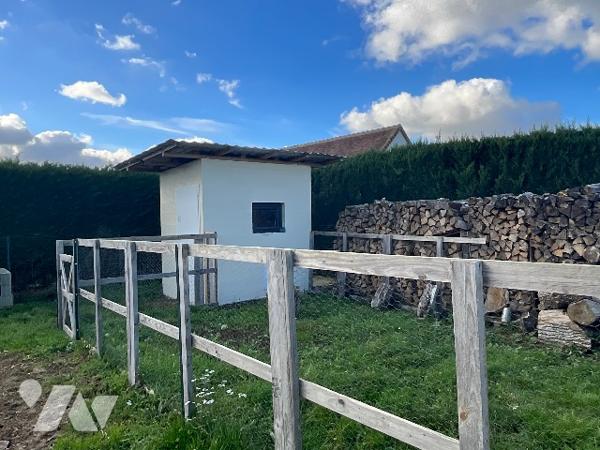 Maison contemporaine 2022 avec sous-sol complet – Saunay (37110)