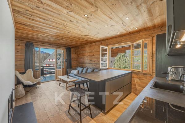 MEGÈVE – ROCHEBRUNE – APPARTEMENT ET TERRASSE AVEC VUE DÉGAGÉE