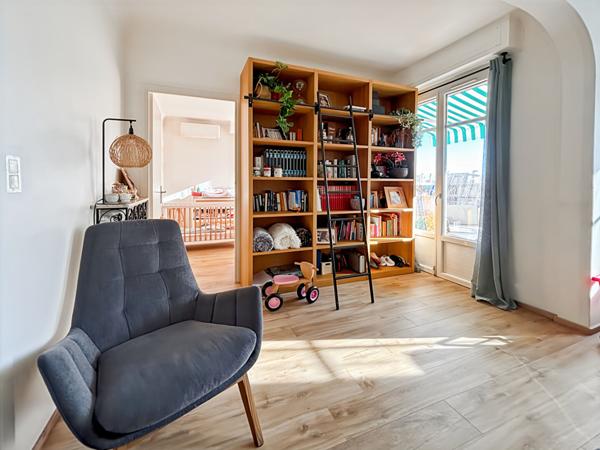 Appartement Le Cannet 3 pièces 81 m2 Parking et box