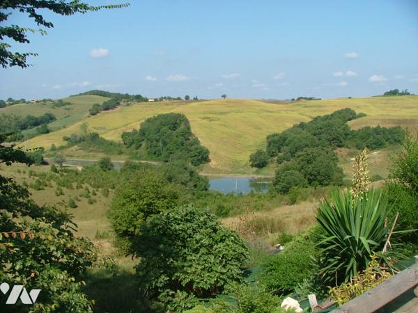 17kms AURIGNAC, grande maison 517m² idéal chambres d'hôtes, piscine sauna sur 12ha prix 890.000 €