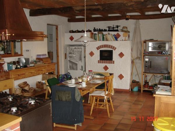 17kms AURIGNAC, grande maison 517m² idéal chambres d'hôtes, piscine sauna sur 12ha prix 890.000 €