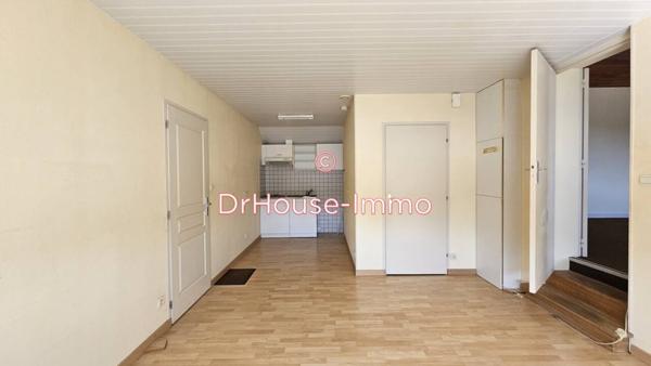 Immeuble à vendre 15 pièces de 366 m²