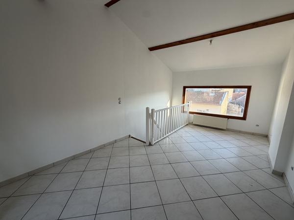 Appartement F4 - FEURS