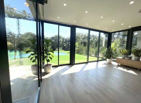 SUPERBE VILLA CONTEMPORAINE A BIOT