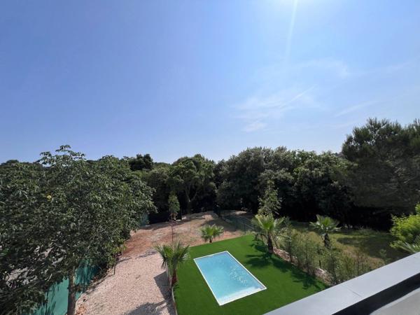 SUPERBE VILLA CONTEMPORAINE A BIOT