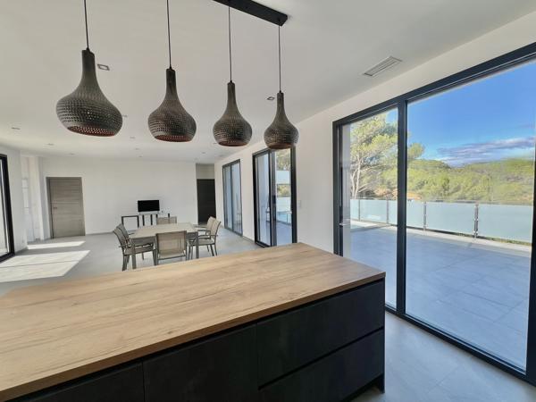 Beaucaire (30300) Villa Contemporaine de 2024 - Vue Panoramique exceptionnelle