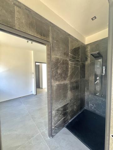 Beaucaire (30300) Villa Contemporaine de 2024 - Vue Panoramique exceptionnelle