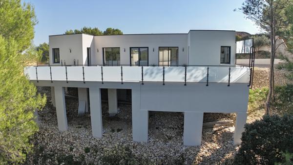 Beaucaire (30300) Villa Contemporaine de 2024 - Vue Panoramique exceptionnelle