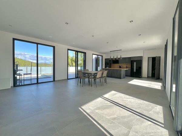 Beaucaire (30300) Villa Contemporaine de 2024 - Vue Panoramique exceptionnelle