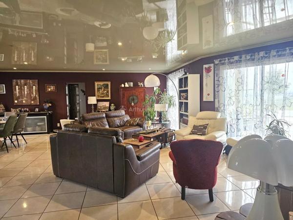 Vente Maison 6 pièces 167 m2 à Castelnau-de-Lévis