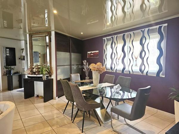 Vente Maison 6 pièces 167 m2 à Castelnau-de-Lévis