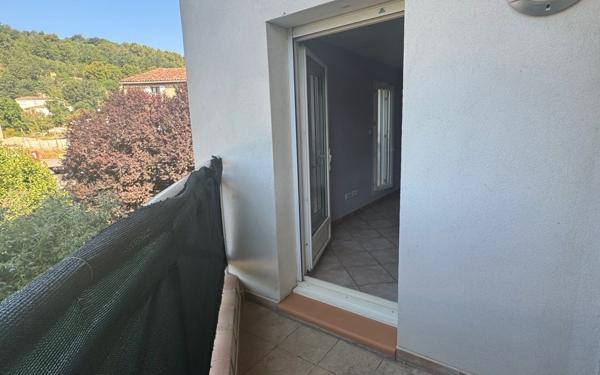 Appartement à louer    4 pièces •  Riez