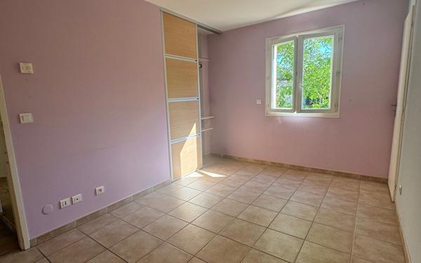 Appartement à louer    4 pièces •  Riez
