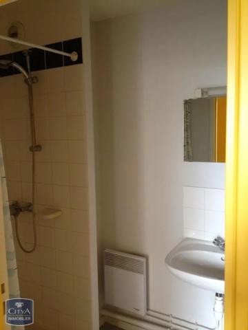 Appartement à louer 2 pièces 36.34m² Le Mans (72000)