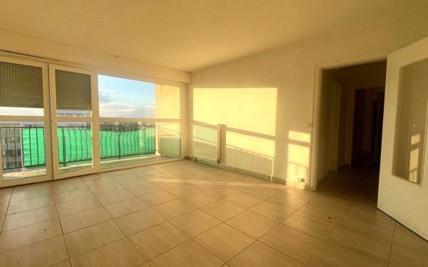 Appartement à vendre    4 pièces • 85,77 m2 Évry