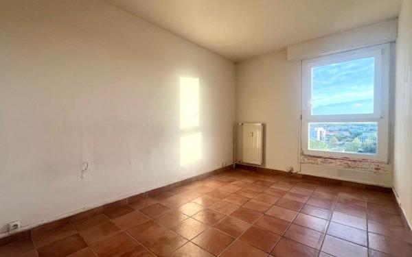 Appartement à vendre    4 pièces • 85,77 m2 Évry