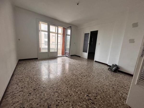 Appartement Marseille T3 pièce(s) 65 m2 quartier Longchamp