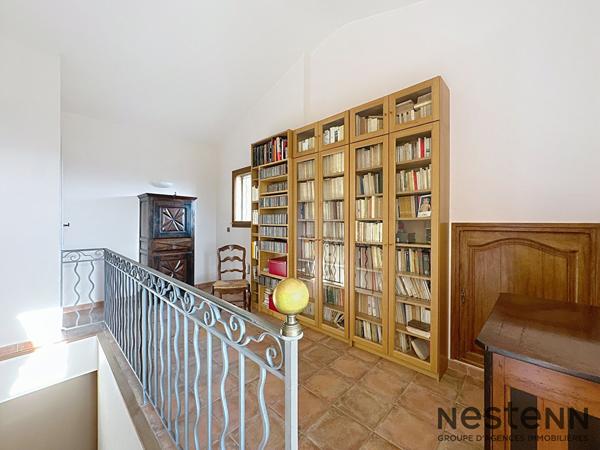 Maison de charme au coeur d'une oliveraie, calme absolu et panorama d'exception