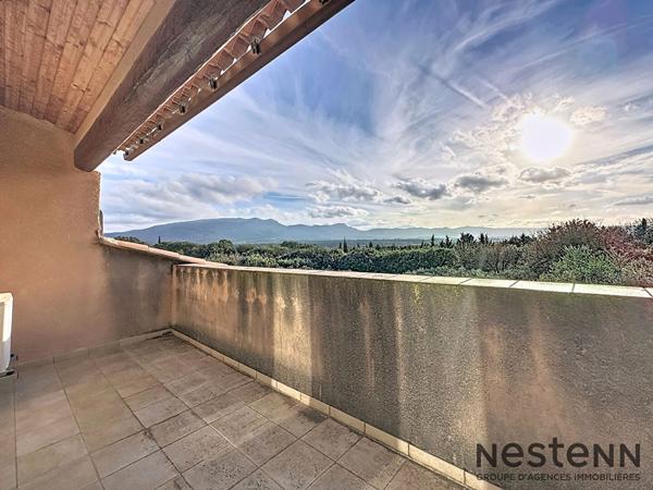 Maison de charme au coeur d'une oliveraie, calme absolu et panorama d'exception