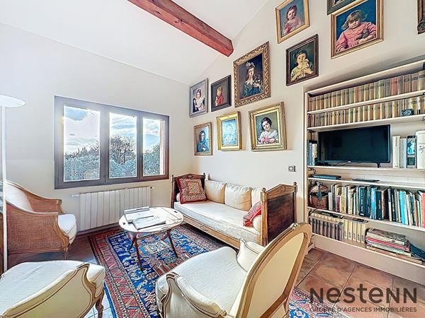 Maison de charme au coeur d'une oliveraie, calme absolu et panorama d'exception