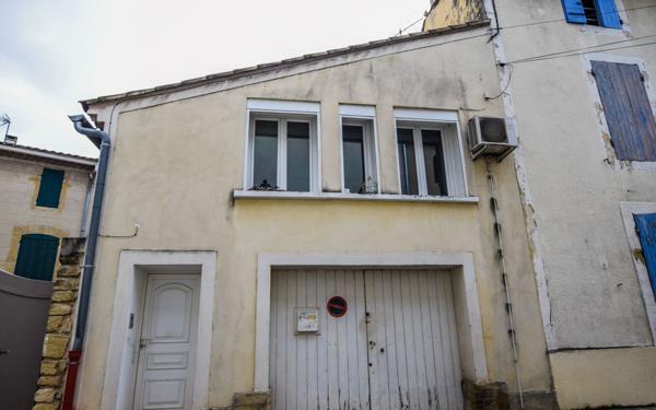 Maison à vendre    2 pièces •  Courthézon