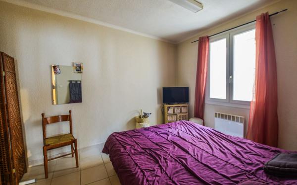 Maison à vendre    2 pièces •  Courthézon