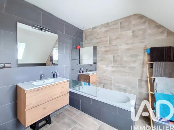 Maison à vendre 5 pièces 91 m² Pluvigner