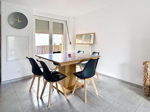 EN EXCLUSIVITE APPARTEMENT 4 PIECES ROUTE DES VINS