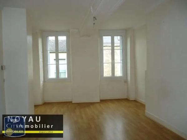Appartement à louer 3 pièces 70.2m²