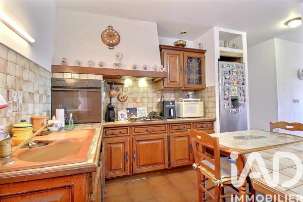 Maison à vendre 4 pièces 91 m² Gignac-la-Nerthe