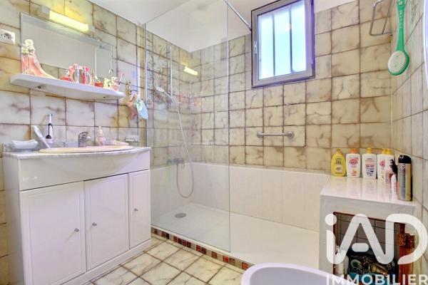 Maison à vendre 4 pièces 91 m² Gignac-la-Nerthe