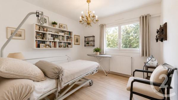 Appartement T5 à vendre  5 pièces - 111,35 m 2   BIARRITZ  - 64