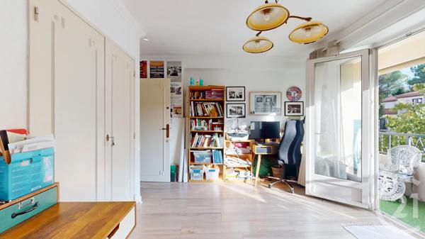 Appartement T5 à vendre  5 pièces - 132,29 m2 BAYONNE - 64