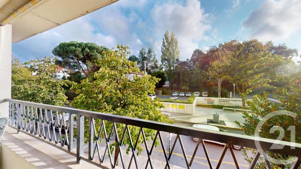 Appartement T5 à vendre  5 pièces - 132,29 m2 BAYONNE - 64