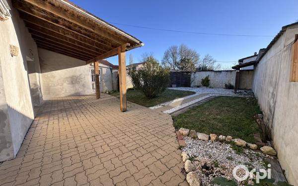 Maison à vendre    3 pièces •  Le Gua