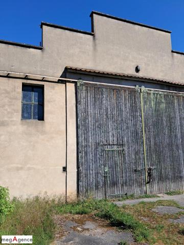 Parking à LAPALISSE, 03120 -