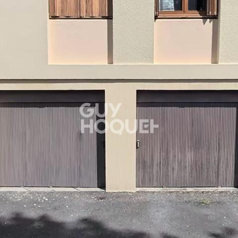 Parking / box Chantilly