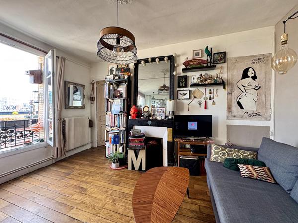 40m2 dernier étage calme et lumineux à Gambetta