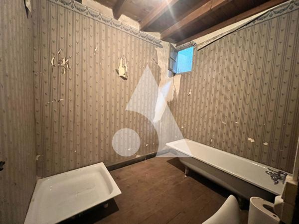 Maison 9 pièces 254.9 m2